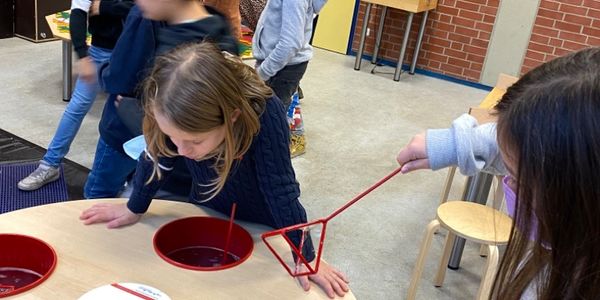 Ausflug der Vierties zum Mathematikum