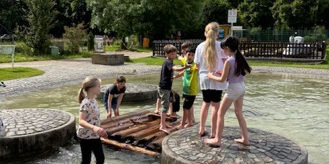 Vierties-Ausflug zum Brückenkopfpark
