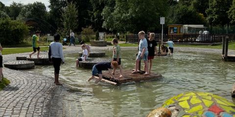 Vierties-Ausflug zum Brückenkopfpark