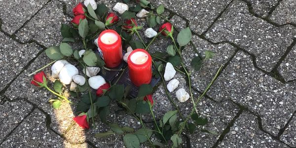 Reinigung  der Stolpersteine